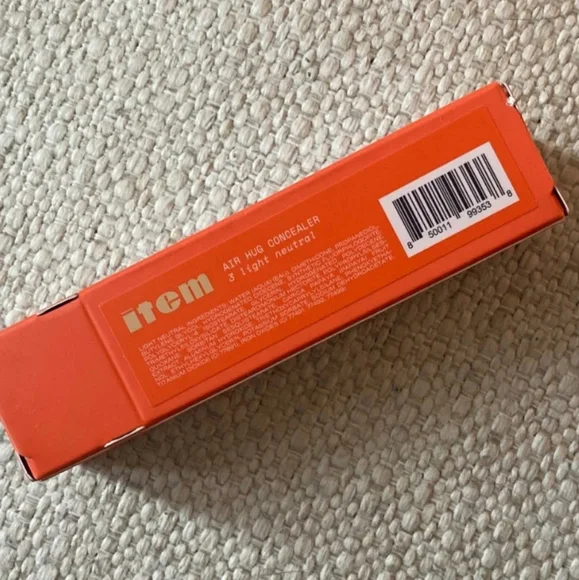 💙🌟🧚‍♀️3 LIGHT NEUTRAL Item Beauty MINI RARE Air Hug Concealer NWT - Picture 3 of 7